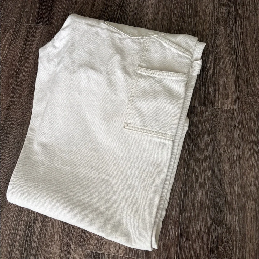 Abercrombie & Fitch Off-White Mid-Rise Slouchy Jeans - Picture 5 of 6